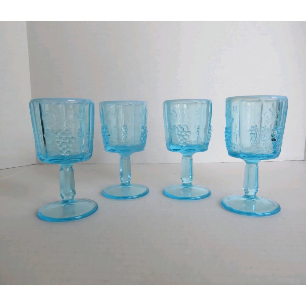 Westmoreland Paneled Grape Blue Opalescent Cordial Wine Glasses 4" Set Of 4